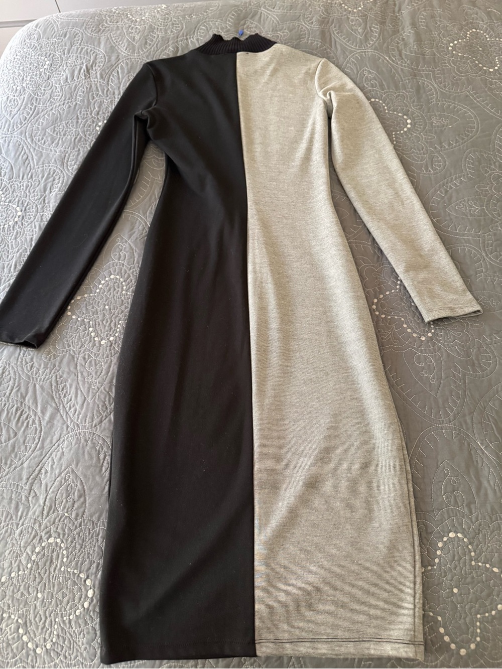 Zara Colorblock Long Sleeve Midi Dress - Black & Gray